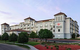 Woolley'S Classic Suites